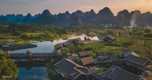 Thế ngoại đào nguyên (世外桃源)
