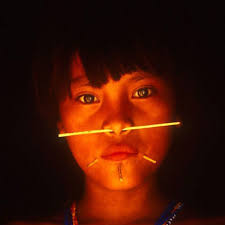 Thính nhân xuyên tị (听人穿鼻)