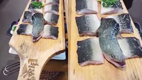 Thân thủ phân li (身首分离)