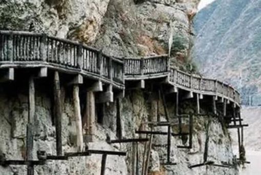 Minh tu sạn đạo (明修栈道)